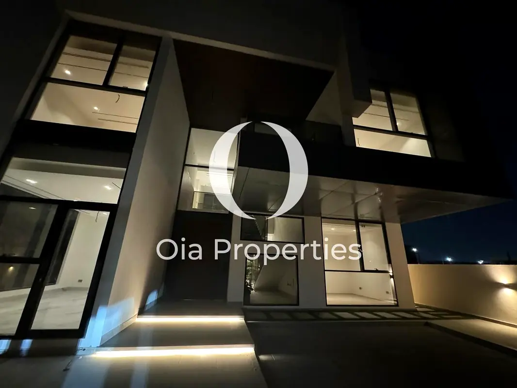 Lavish 5BR Villa | Unique Design | Best Facilities