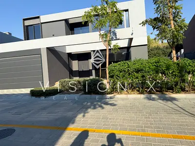 Spacious & Bright | Brand New Villa | Ready Now