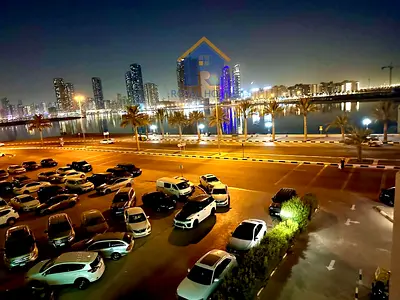 استوديو للبيع في الخان