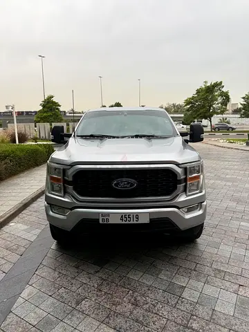 Ford F-150 2022 – SuperCrew | 3.5L EcoBoost | Very Clean | فورد F-150 موديل 2022 – سوبر كرو | 3.5L إ
