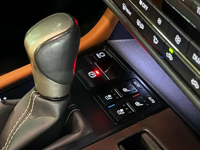 صورة 13 لـ 2022 Lexus RX-SERIES