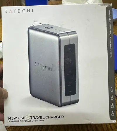 Satechi 145W GaN 4-Port USB-C Fast Charger with International Plug Adapters