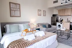 Modern Studio, Balcony, City View, Near Dubai Mall