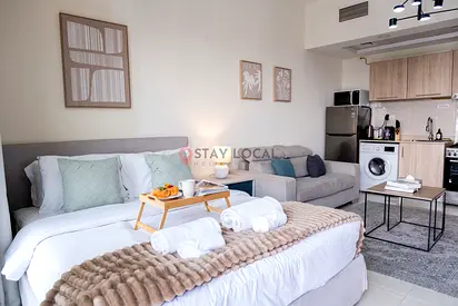 Modern Studio, Balcony, City View, Near Dubai Mall