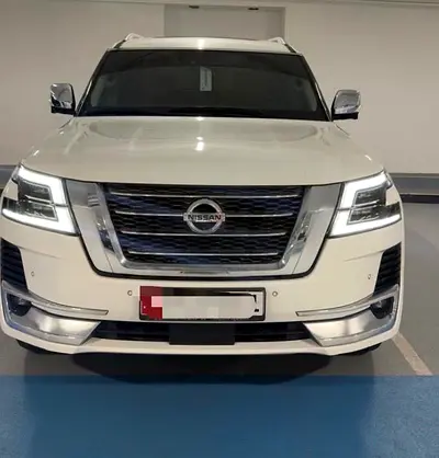 2020 Nissan platinum V8