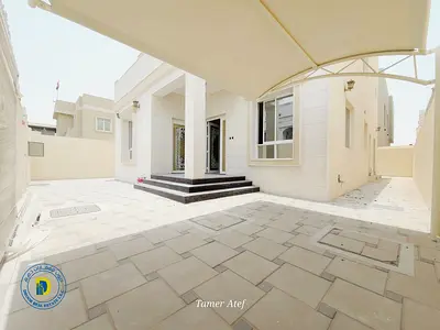 Al Zahia at a special price: a modern 4BR villa with a terrace. Bank financing. Freehold