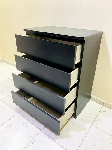 4-Drawer Dresser / Chest - Dark Wood Finish