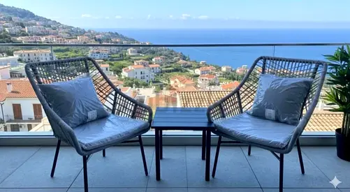 Stylish Outdoor Seating Set with Table