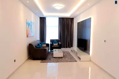 Furnished One Bedroom l Kitchen l Free Bills