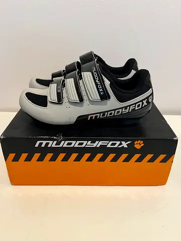 Muddyfox cycling shoes kids