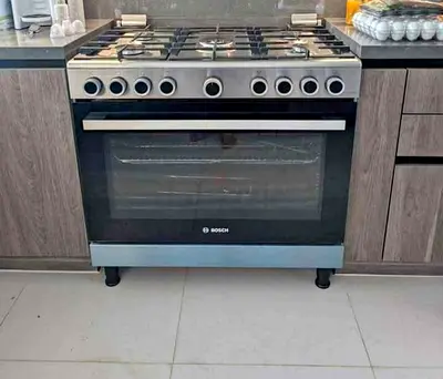 Bosch full gas cooker-powerful  reliable cooking range