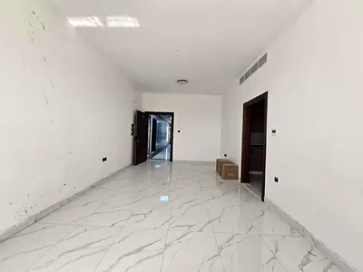 استوديو للإيجار السنوي في المويهات عجمان أول ساكن قريب من الأكاديمية وعلى مخرج شارع الشيخ محمد بن زايد بتكييف مركزي وصيانة على المالك وموقع مميز وسهل