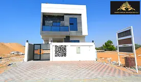 LUXURY TOWNHOUSE FOR SALE