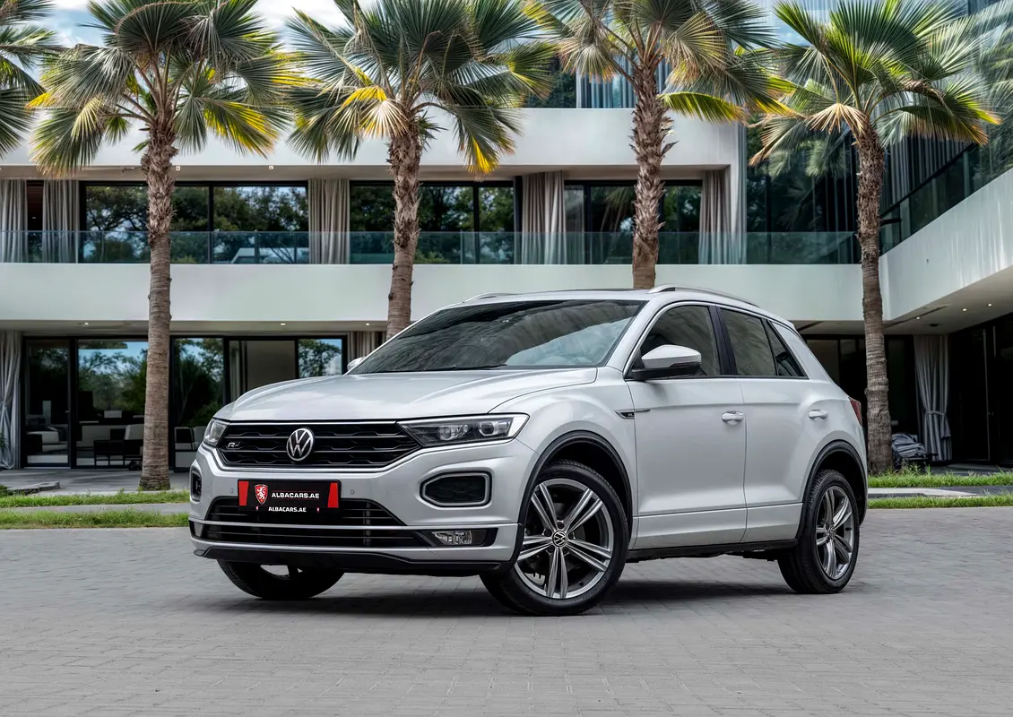 Volkswagen T-Roc 2021 — photo 1 of 13