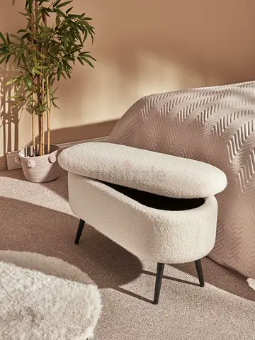 Cream bouclé storage bench/ottoman with lid