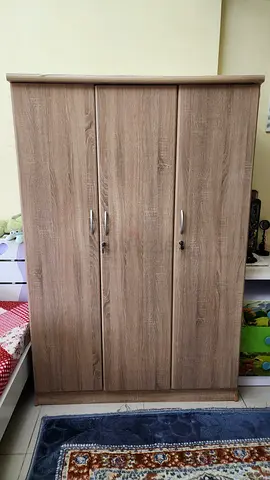 Modern Wooden Wardrobe