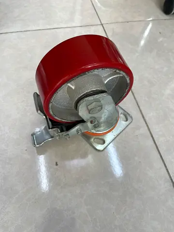 New heavy-duty red caster wheel with brake