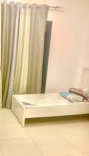 Bedspace available in silicon