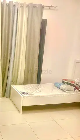 Bedspace available in silicon