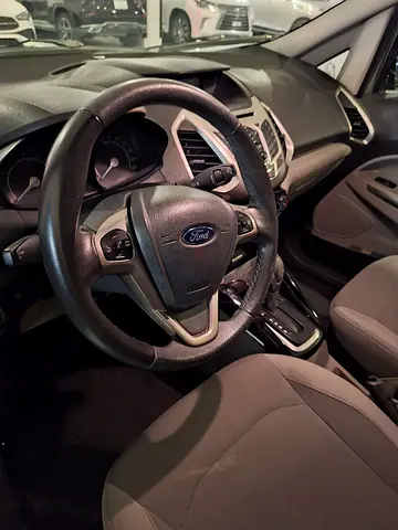 Well‑Maintained Ford EcoSport – Lady Driven