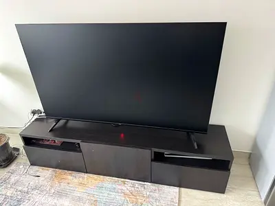 Large flat screen TV - working condition