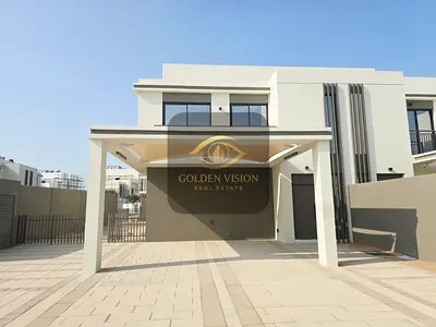 3 Bedroom lownhouse for Sale Falcon Island Al Hamra Village