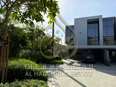 Townhouse for Rent in Robinia – Masaar (Corner Unit) | Luxury Community + Fully Equipped Kitchen + Prime Location Location: Robinia – Masaar, Sharjah
