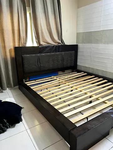 Bedframe
