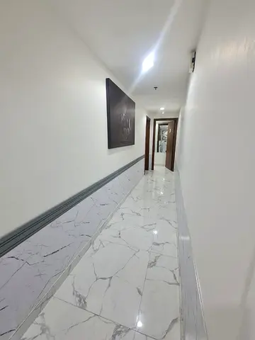 ثلاث غرف وصالة بالواحة 2 شامل الفواتير والفرش مجانا السعر 6900 درهم