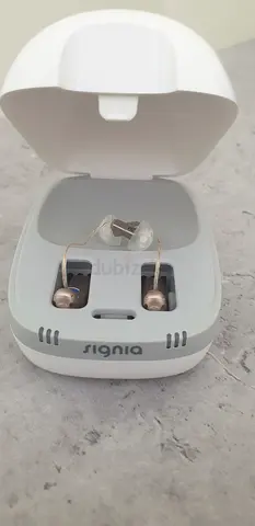 My Signia rechargeable hearing aids with charging case - working