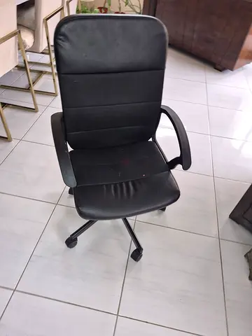 Black Office Chair with Armrests — Used, Good Condition