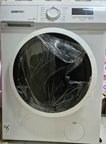 Geepas 7 kg washing machine.