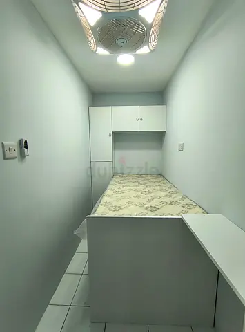 SPACIOUS PARTITION - INFRONT OF ALQIYADA METRO STATION