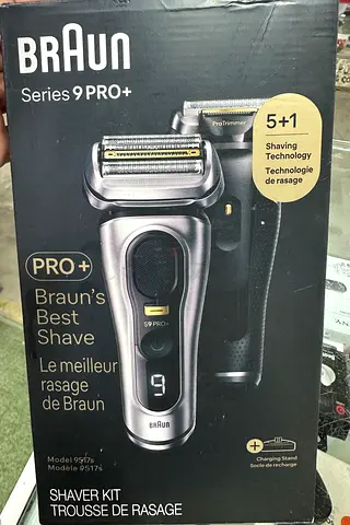 Braun Series 9 PRO+ Electric Shaver Kit (Boxed) - Complete with Charging Stand