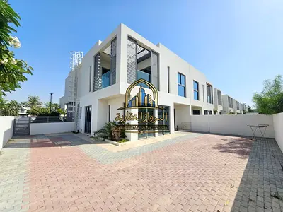 Luxurious 4BR Villa with Big Garden & Terrace | Gym, Pool & 2 Parking | Prime Park Location