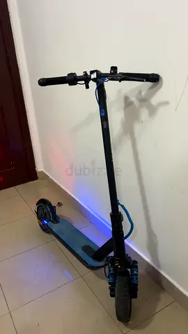 Electric foldable scooter with LED display - used