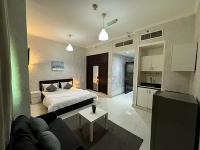 without commission Elegant Studio Apartment Opposite Mall of the Emirates