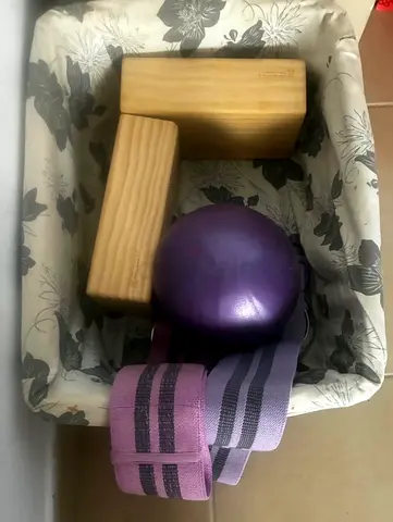 Excercise equipment - pilates, yoga