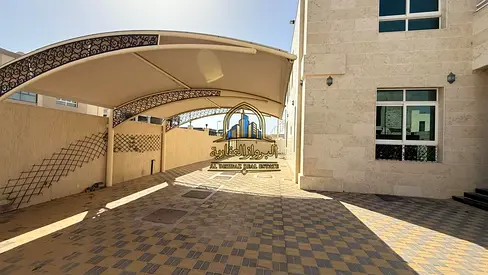Spacious 4 bedroom with maid room villa for rent
