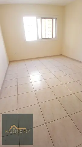 SPECIOUS 2BHK MASTER BEDROOM CLOSE HALL CENTRAL AC IN JUST 40K