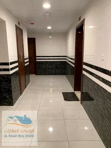 متاح الان  استديو مميزفي الجرف 3 _تاني ساكن _مطبخ منفصل _اقل الاسعار تاني ساكن بمساحة جيدة وتقسيم عملي، مناسب للسكن الهادئ وفي موقع قريب من جميع الخدم