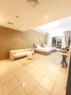 Luxurious Big private room available in Dubai Marina