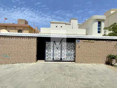موقع مميز - اطلالة مفتوحة - موقف سيارة - بلكونة - اقساط مرنه