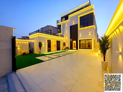 Villa for sale with a rooftop, fully equipped with air conditioning, electricity, and water. Ready to move in and close to amenities. Freehold ownersh