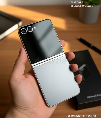 SAMSUNG FLIP 6 256 GB 10/10 Condition