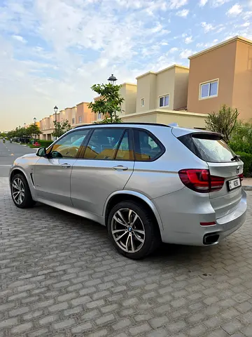 BMW X5 xDrive50i 2015 GCC Specs - Pristine Condition!