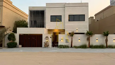 اغتنم الفرصة الاستثنائية لامتلاك فيلا فاخرة بمسبح بتصميم هندسي بسعر شامل الكهرباء والمياه في قلب منطقة الروضة 1 إحدى أكثر المناطق الحيوية والمطلوبة في