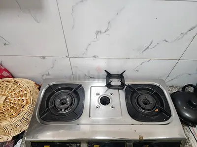 Used stainless steel 2-burner gas cooktop (working)