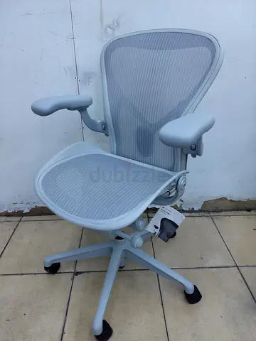Remastered V2 Version Herman Miller Aeron Mineral Chair Size B