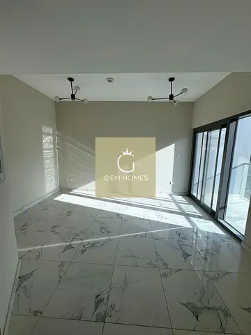 READY TO MOVE IN | SPACIOUS | VACANT STUDIO WITH BALCONY